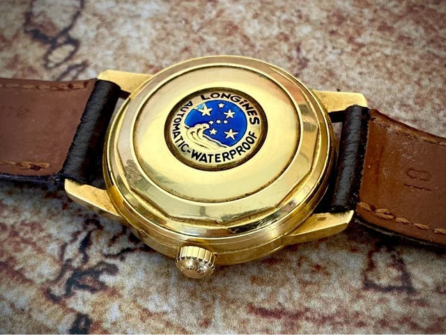 Longines Conquest Calendar en Oro 18K