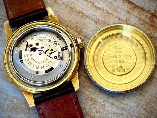 Longines Conquest Calendar en Oro 18K